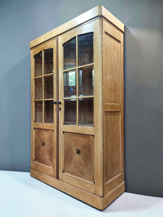 Vitrina escolar de Ámsterdam – Wood, Glass (photo 5 of 10)