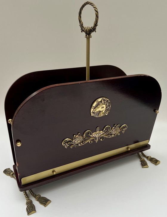 Image 1 of Portariviste decorativo in stile Impero – legno e ottone, piedini girevoli con nappe
