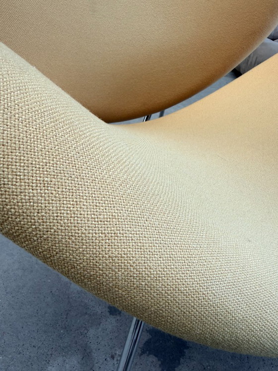 Artifort Orange Slice (yellow) – Armchairs, Textile, Metal (photo 3 of 10)