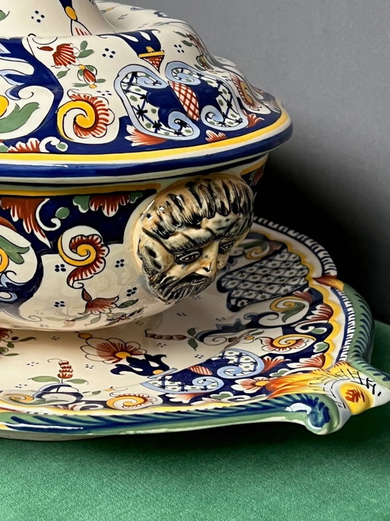 Rouen. Terrine. – Servies, Porcelain (photo 4 of 7)