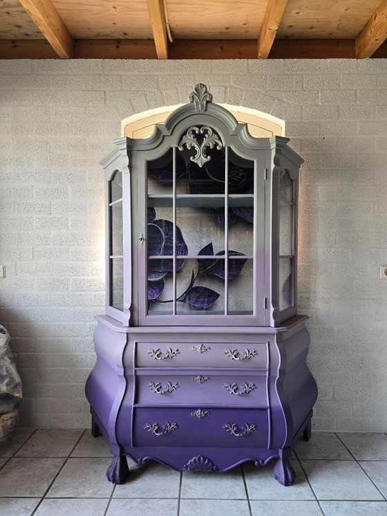 Image 1 of Display Case Antique "Lavender Court"
