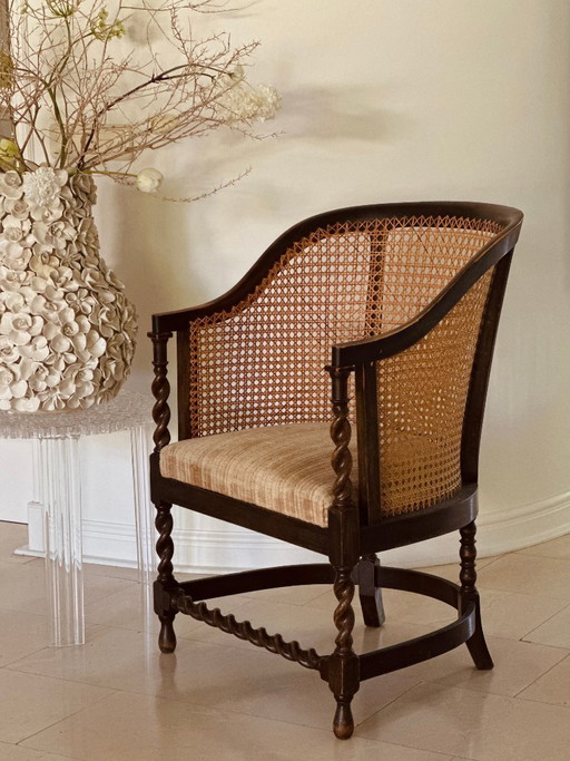 Poltrona bergère con struttura a rete, sedia da ufficio antica