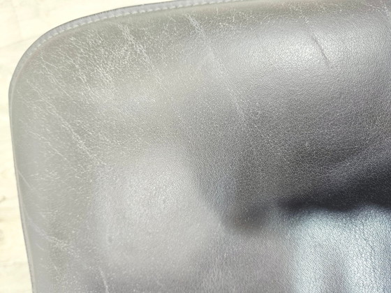 Pouf in pelle svizzero vintage di de Sede, anni '70 – Leather (photo 13 of 14)