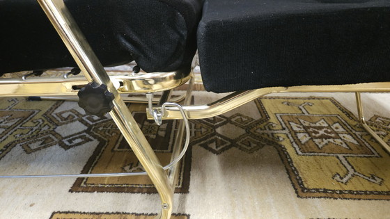 Image 1 of Paire de fauteuils noir système "Morris "1970