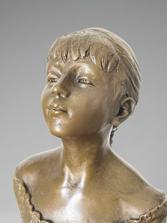 Image 1 of Escultura de bronce patinado de una bailarina inspirada en Degas – Edición JB Paris sobre base negra – 38 cm – 5,4 kg