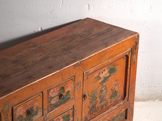 Credenza bassa laccata antica in legno di olmo – Cina, circa 1900 – Credenze con vetrina, Iron, Brass (photo 21 of 40)