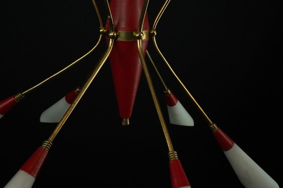 Image 1 of Araña de 12 luces de mediados de siglo a la manera de Stilnovo. Italia años 50