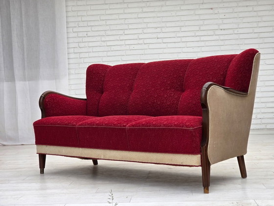 Image 1 of Divano danese a 3 posti degli anni '50, rivestimento originale in lana per mobili rosso/beige.