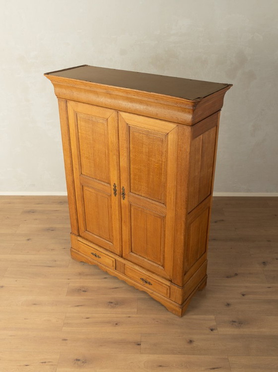 Biedermeier Eichenkleiderschrank, um 1840 – Kleiderschränke, Holz (photo 5 of 13)