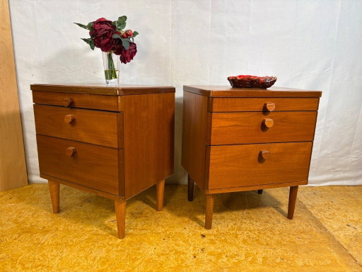 Pair of Vintage Stag Teak Bedside Cabinets – Mid-Century Modern (1960s–1970s)  A stunning pair of Mid-Century Modern teak bedsid