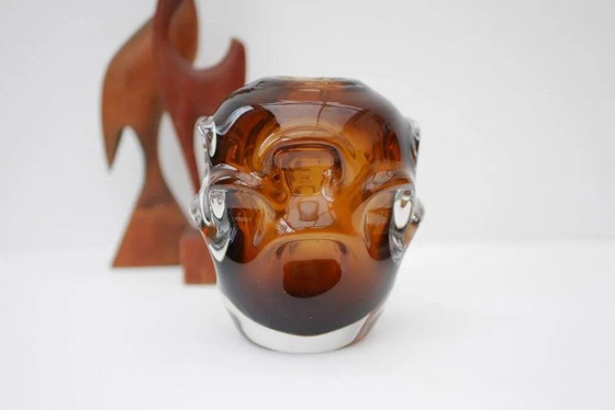Image 1 of Mid-century modern biomorphic-shaped handmade crystal vase in amber and brown attributed to Börne Augustsson for Åseda, Sweden