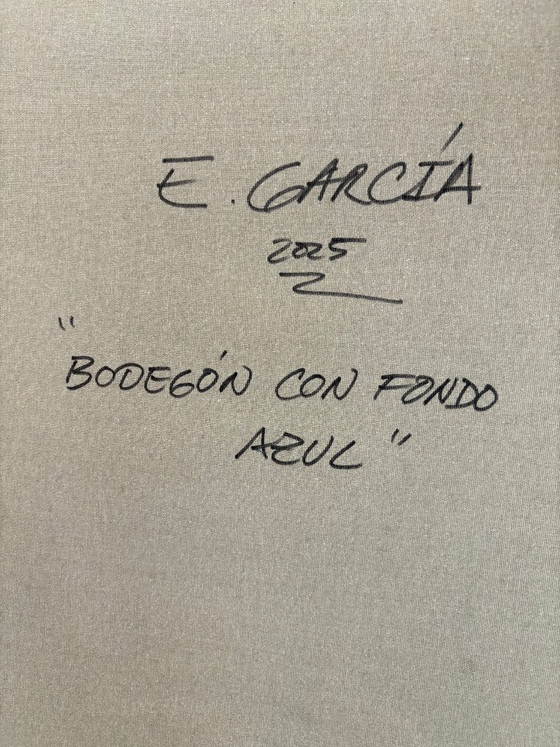 Image 1 of Acrylic painting by the artist E. García "Bodegón con fondo azul" 100x70 cm