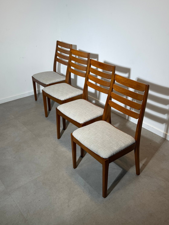 Set di quattro Sedie da pranzo Nathan in teak – Mid-Century Modern (photo 3 of 6)