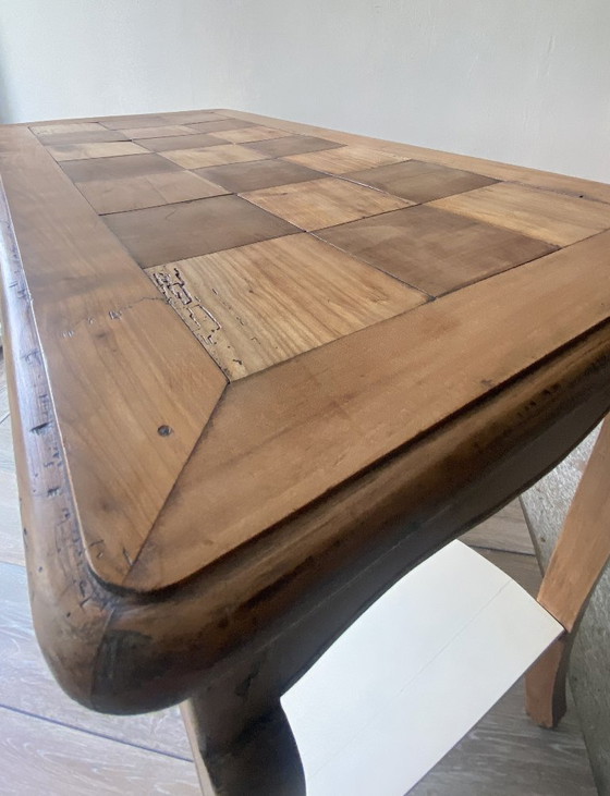 Image 1 of Consola rústica antigua estilo Luis XV en madera maciza de cerezo: elegante estilo campestre.