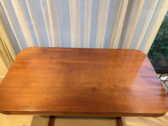 Image 1 of Einzigartiger Tisch aus ostafrikanischem Rosenholz