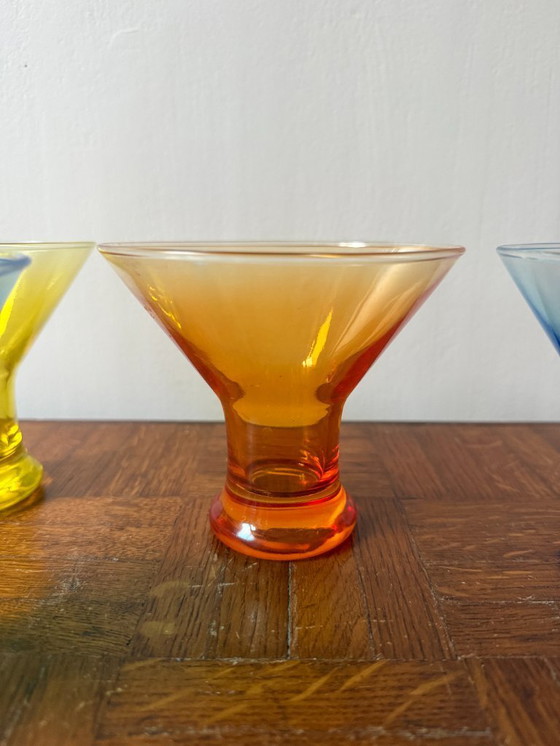 Image 1 of Set di 5 ciotole da dessert colorate Luminarc, Made in France