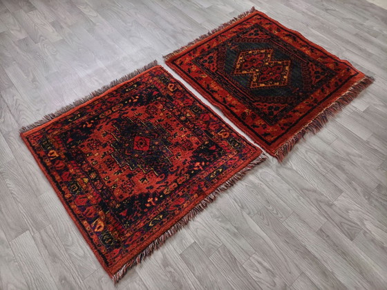 Lote de dos alfombras pequeñas de estilo oriental – Otro (photo 2 of 8)