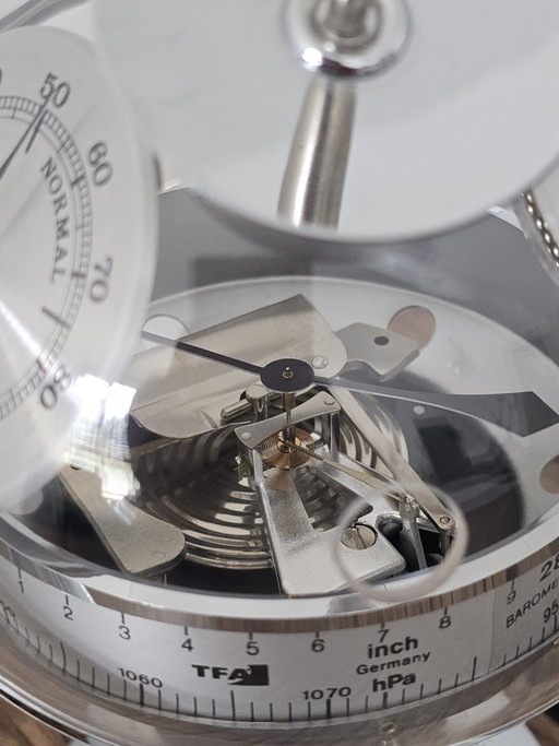 Space Age "Sputnik" Weerstation – TFA Dostmann