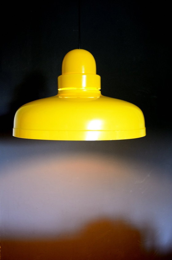 Image 1 of Lámpara colgante antigua de metal amarillo – década de 1970 – totalmente restaurada