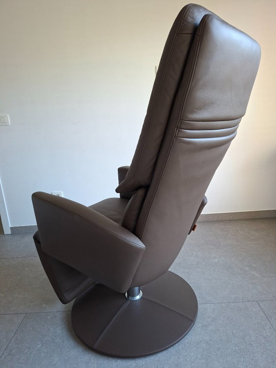 Fauteuil inclinable en cuir Durlet Aston – Design par Anita Schmidt – Fauteuils d'appoint, Leather (photo 9 of 15)