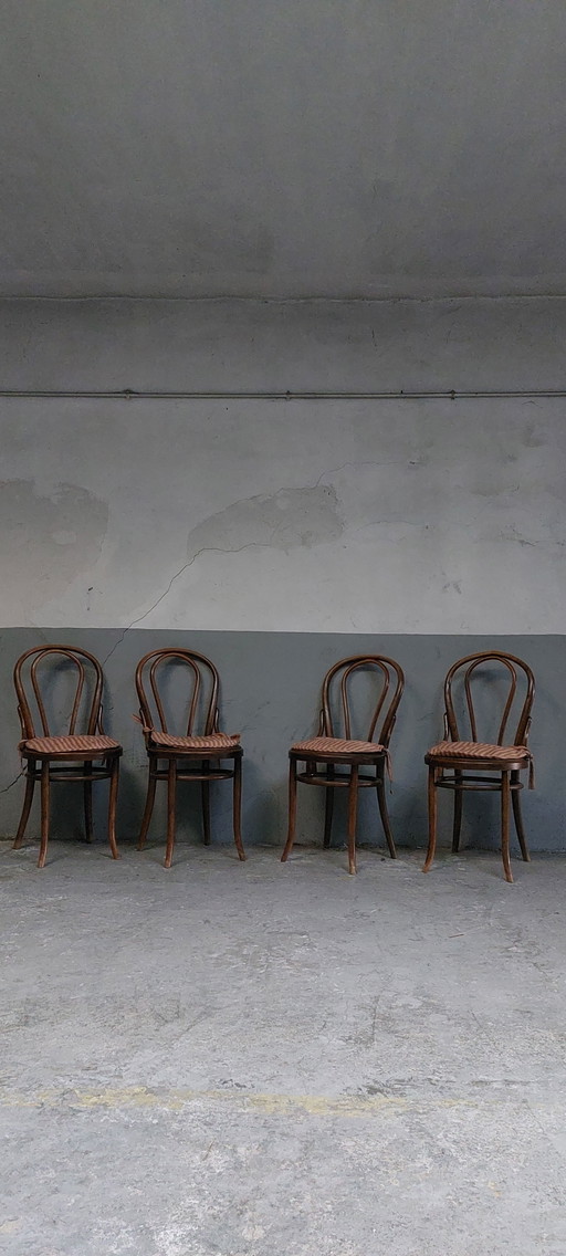 4 x chaises de bistro en bois courbé
