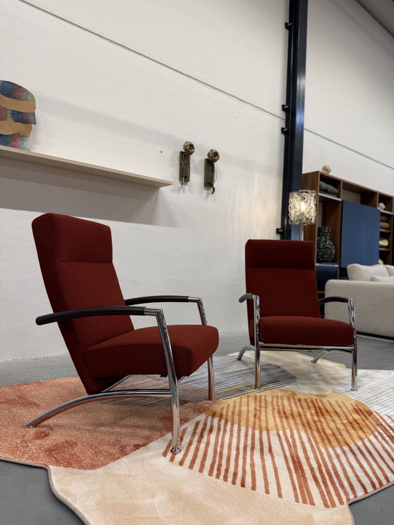 Image 1 of 2 Leolux Helical Sessel, roter Stoff, lila Leder