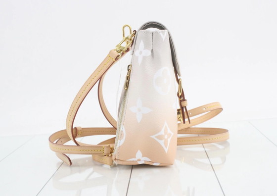 Sac à dos Tiny Louis Vuitton – Sacs a dos, Cuir, Toile (photo 4 of 14)