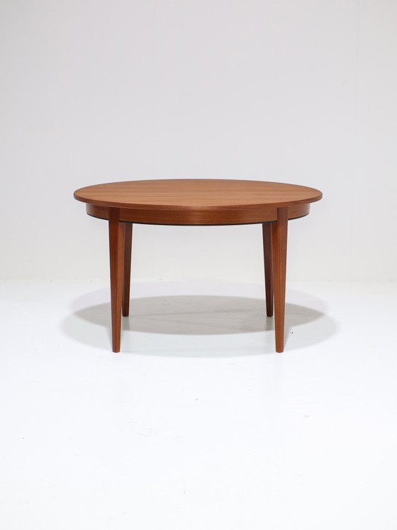 Image 1 of Tavolo da pranzo allungabile Omann Jun 55 in teak, stile vintage danese