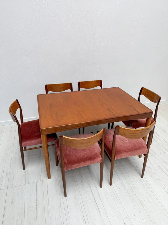 Image 1 of Set van 6 vintage Deense teakhouten eetkamerstoelen, Scandinavisch design uit het midden van de 20e eeuw, jaren 60.