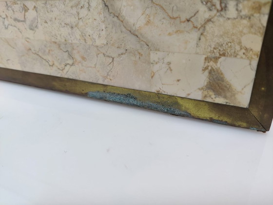 Image 1 of Gran caja de mármol y latón teselado de Maitland Smith, década de 1970