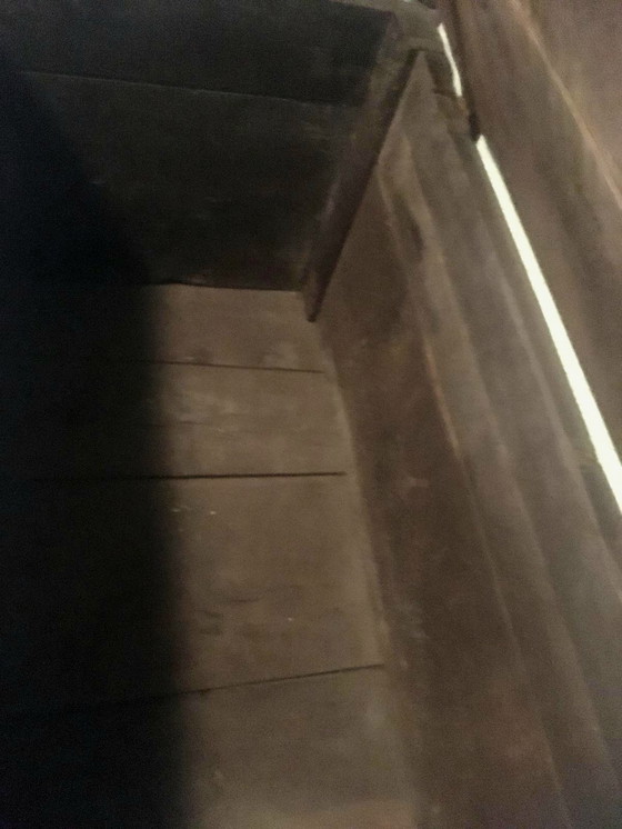 Image 1 of Antike hölzerne Deckentruhe