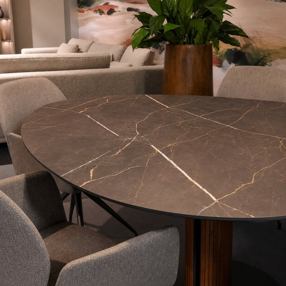 Image 1 of Bree's New World – Steely Dining Table – size XL 168cm