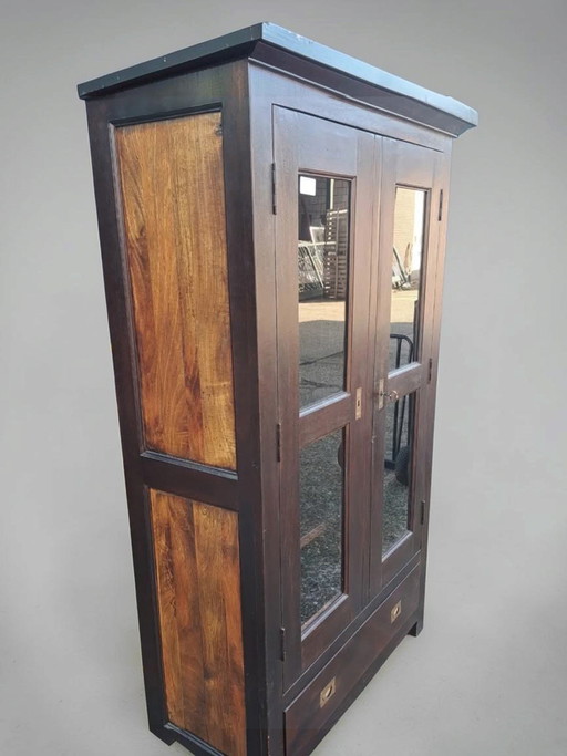 Colonial display cabinet, sideboard dimensions 120x53cm and 196cm high. – vitrinekasten, Glass, Wood