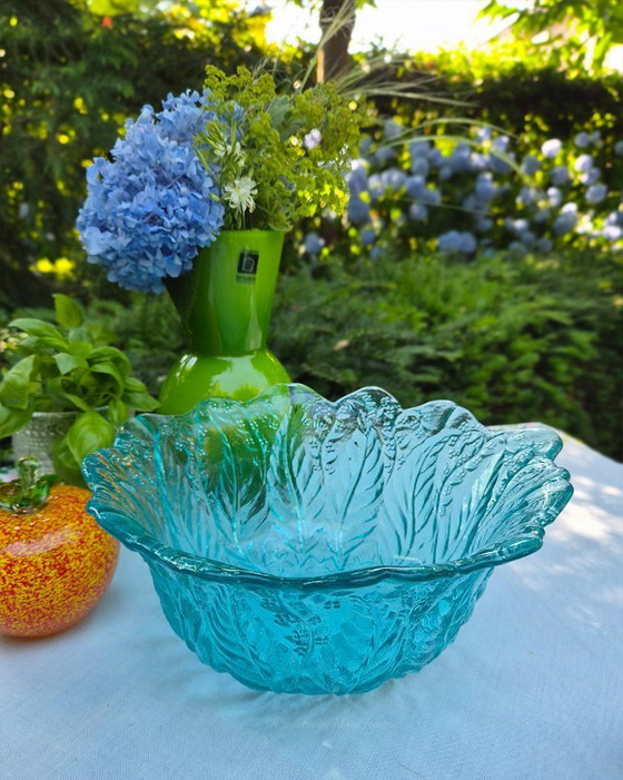 Image 1 of Een prachtige Pukeberg Zweden Uno Westenberg turquoise grote glazen schaal.
