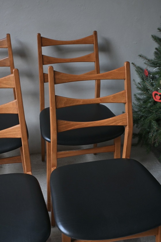 Image 1 of Vintage set of 6 dining room chairs Baehre Mignon