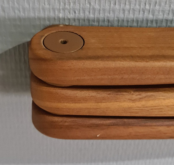 Image 1 of Appendiabiti da parete The Wing Design noce