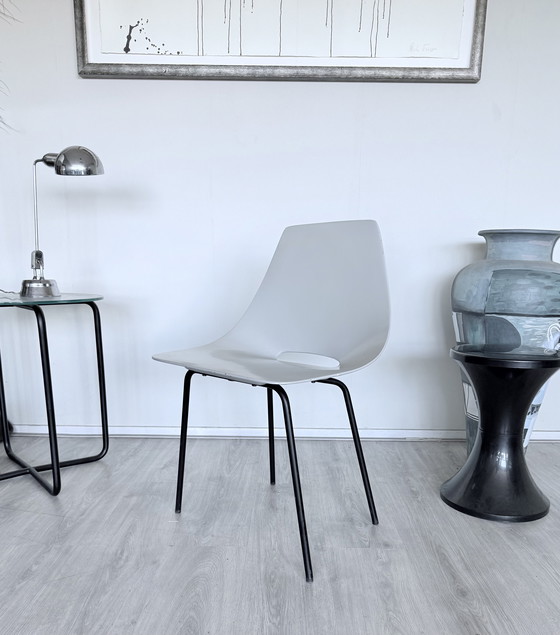 Image 1 of 4x chaises Tonneau vintage design by Pierre Guariche