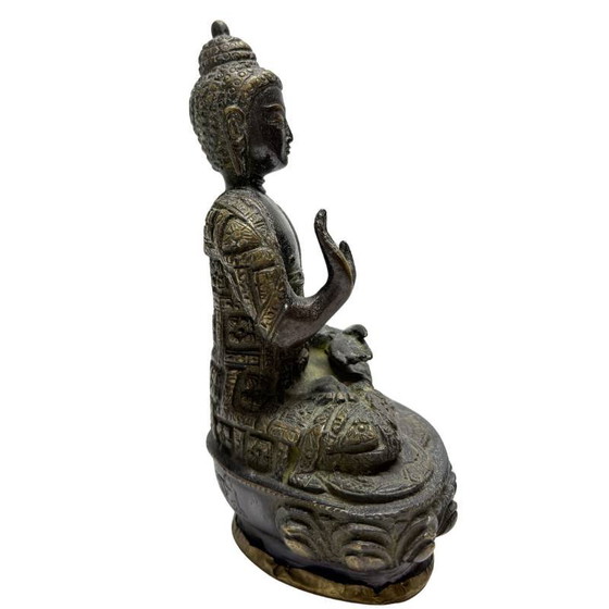 Nepali Fire-Gilded Bronze Buddha Pair – Early 20th Century – Lot 457 – Sculpture (photo 4 of 19)