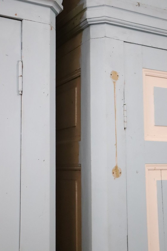 Image 1 of Antieke kledingkasten van gelakt sparren- en populierenhout, Italië, 19e eeuw