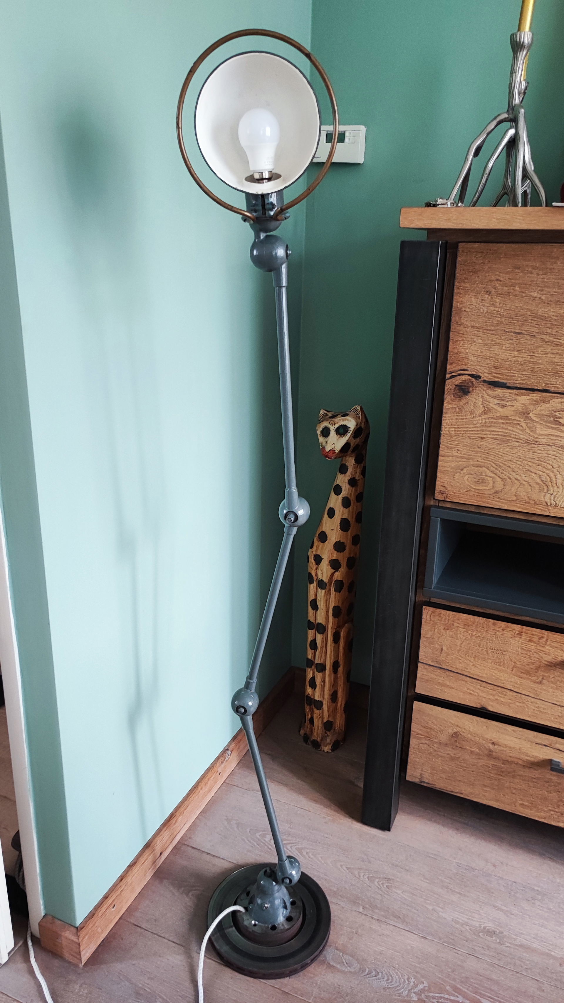 Jielde floor lamp 299 Whoppah