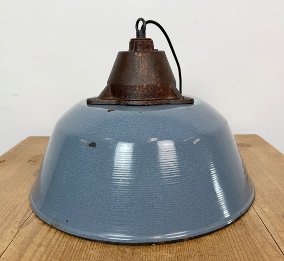 Lampada a sospensione industriale in smalto grigio e ghisa, anni '60 – Szarvasi, Lampade a sospensione (photo 15 of 18)