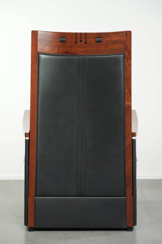 Luxury electrically adjustable Schuitema Art Deco design recliner, model John, from the Decoforma series, (photo 5 of 14)