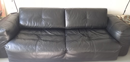 Sofá de cuero negro crujiente de Boconcept