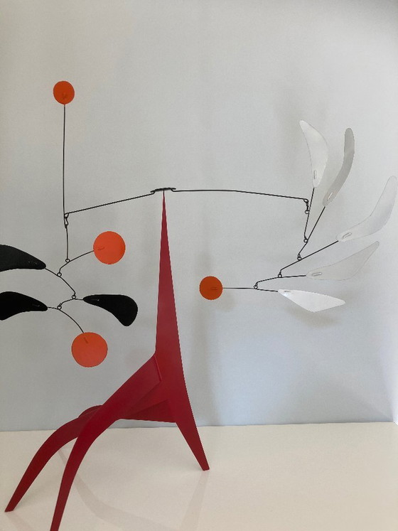 Image 1 of Stable with 4 legs