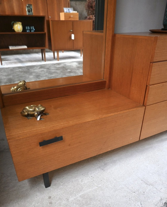Bellissima toeletta vintage asimmetrica anni '60 – Armadi a muro, Legno, Vetro (photo 4 of 12)