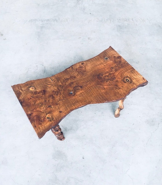 Image 1 of Handgefertigter Beistelltisch aus Eichen- und Traubenholz im Brutalismus-Stil der 1950er