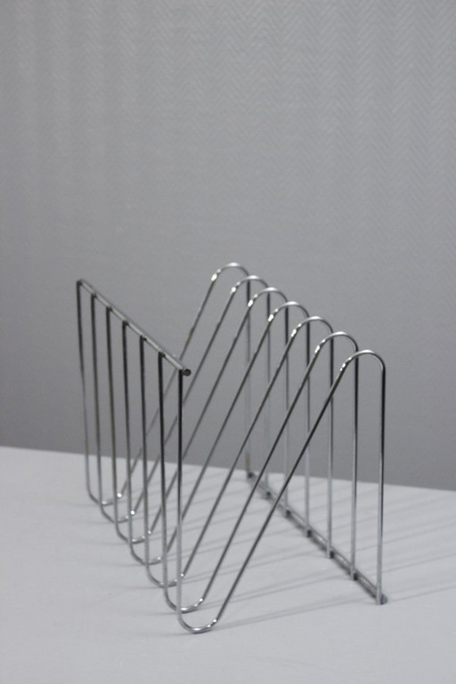 Vintage Z magazine rack in chromed steel, designed by François Arnal, Atelier A, 1970s
