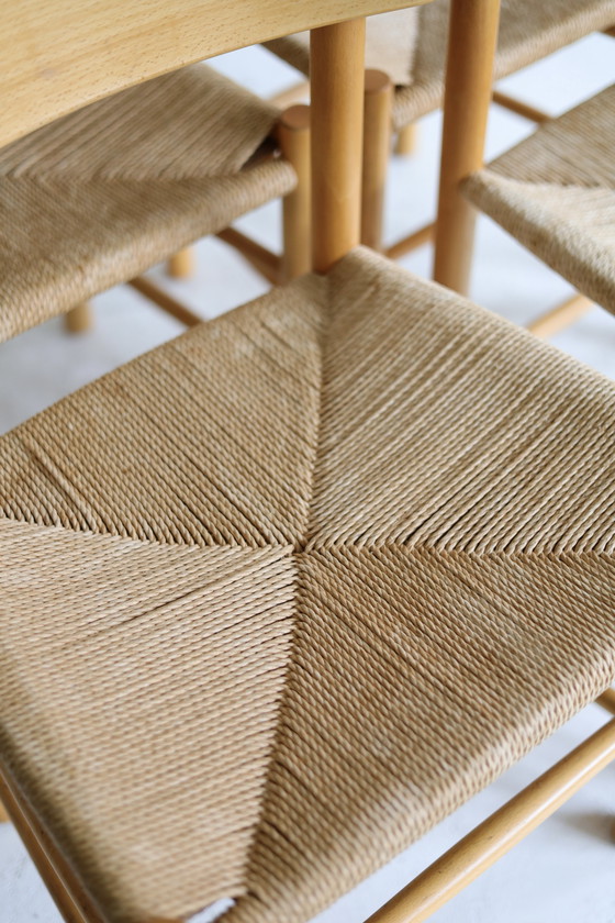 Ensemble de 4 chaises de salle à manger vintage, modèle J39 Folk Chair, 1947 – Fredericia, Wood (photo 5 of 11)