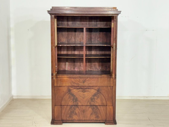 Image 1 of Vitrina antigua de nogal Biedermeier / vitrina con frente de vidrio / período Gründerzeit