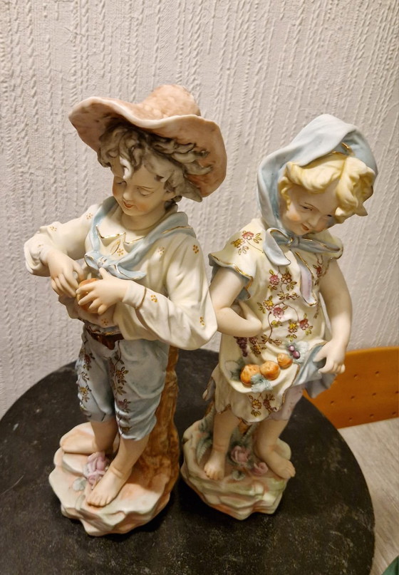 Image 1 of Statuettes en porcelaine